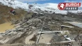 Hakkari’de heyelan: Tesis hasar gördü, kara yolunda  yarıklar oluştu.