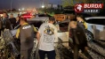 Kontrolden çıkan otomobil park halindeki araçları hurdaya çevirdi