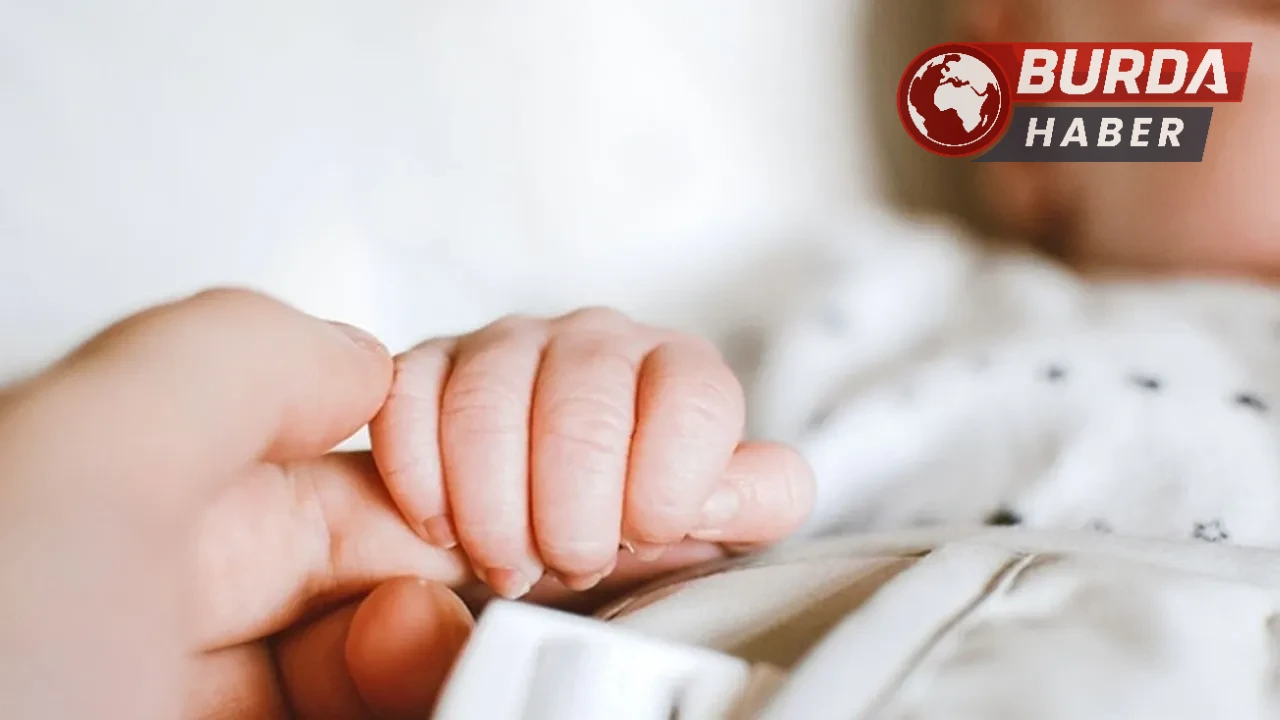 Zonguldak’ın Çaycuma ilçesinde 16 yaşındaki kız çocuğu doğum yaptı.
