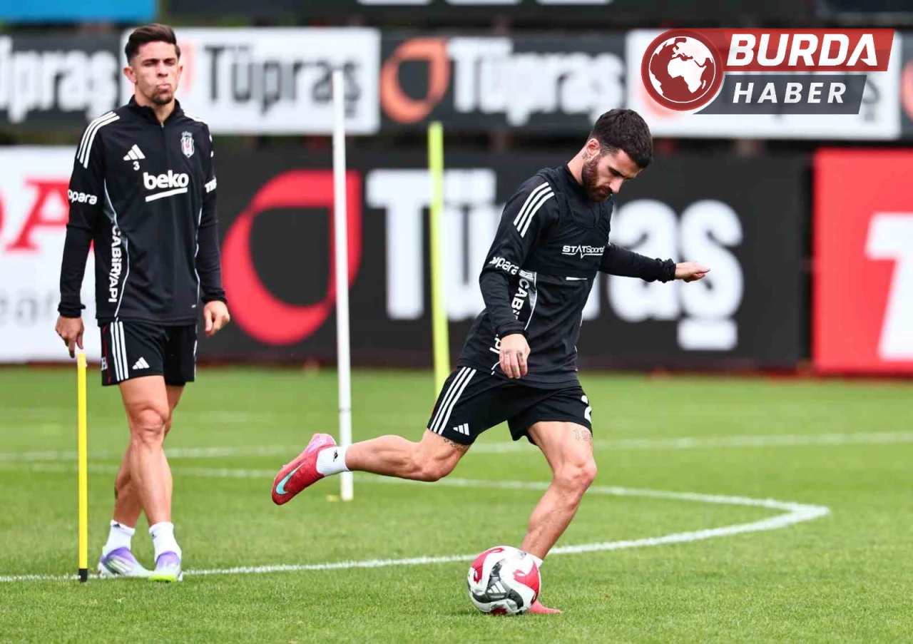 Beşiktaş’ta Galatasaray derbisinin hazırlıkları devam ediyor.