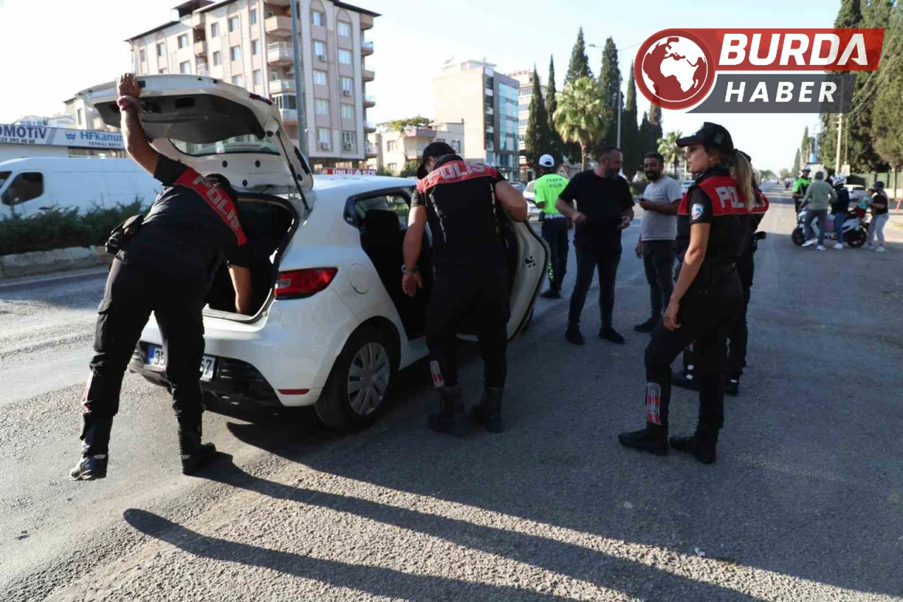 İzmir'de Bir Haftada 718 Kişi Yakalandı