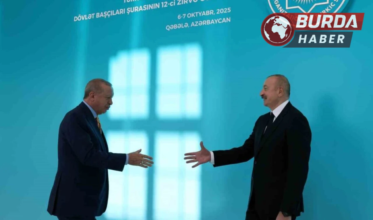 Cumhurbaşkanı Erdoğan’ı TDT 12. Zirvesi’nde İlham Aliyev karşıladı.