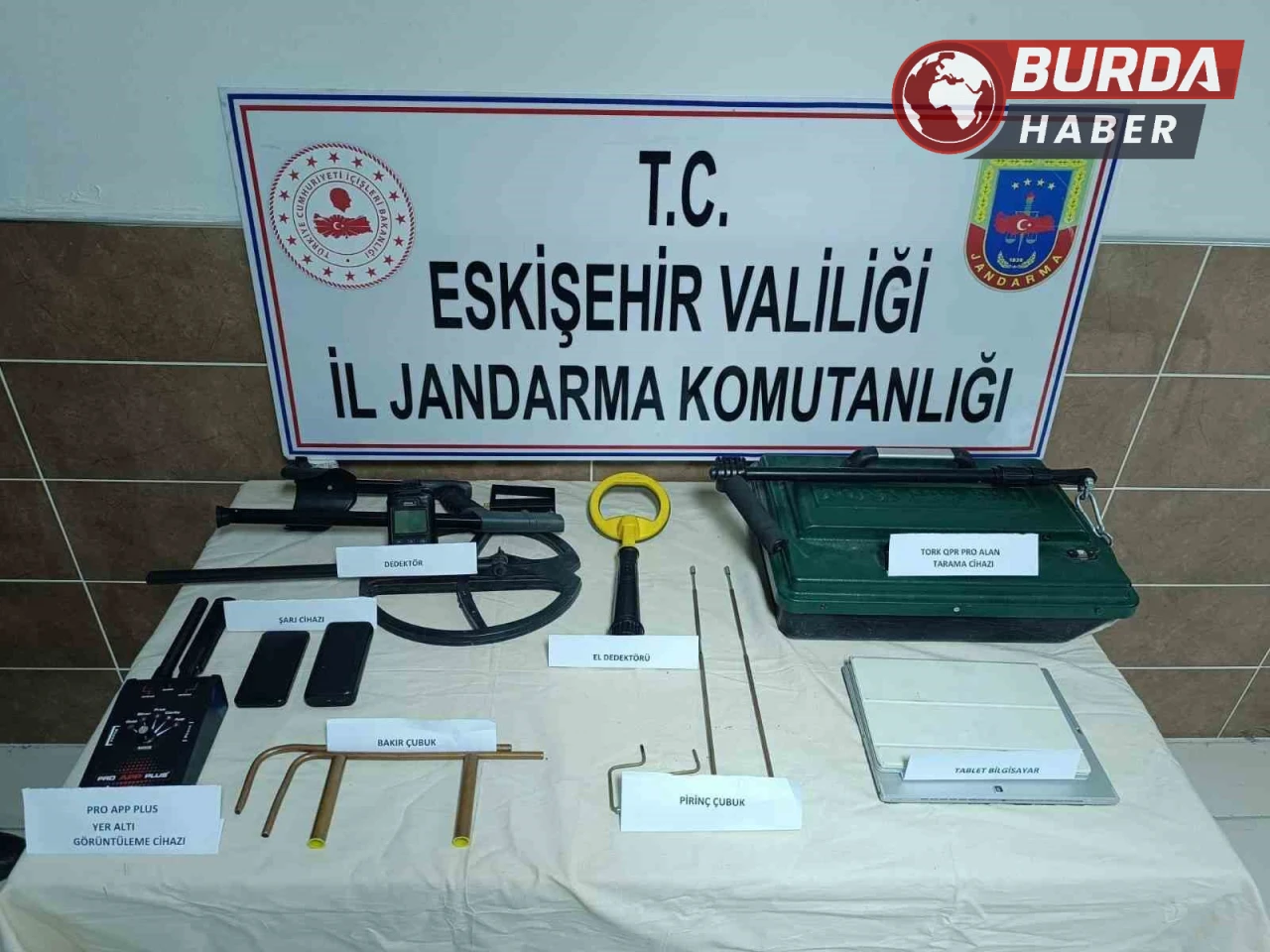 Eskişehir'de Kaçak Kazı Operasyonunda 5 Şüpheli Yakalandı
