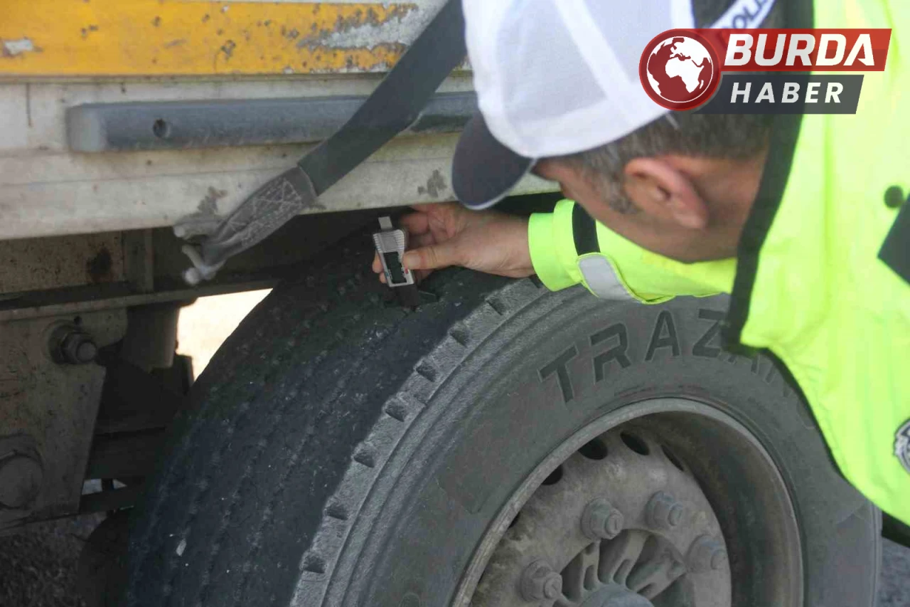 Kış Lastiği Zorunluluğu Yarın Başlıyor