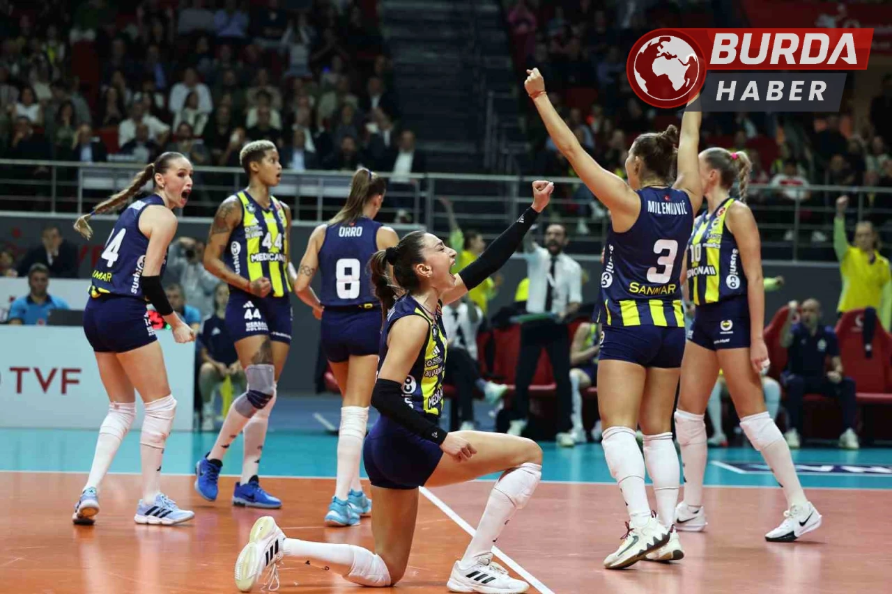 Fenerbahçe, Galatasaray'ı 3-2 Yenerek Sultanlar Ligi'nde 6'da 6 Yaptı