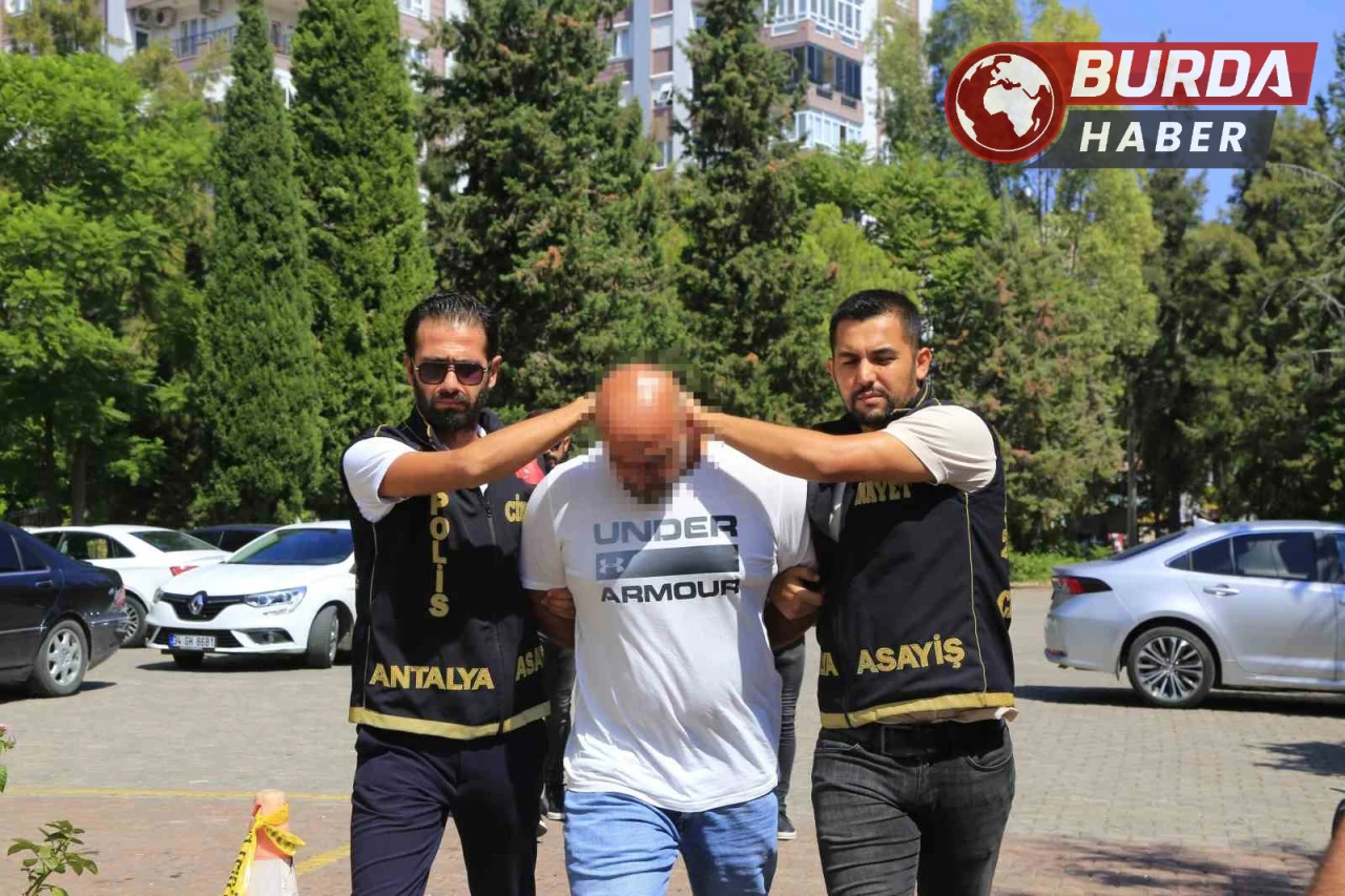 Eşini 9 Kurşunla Öldüren Sanığın Duruşmasında Ses Kayıtları Dinlendi