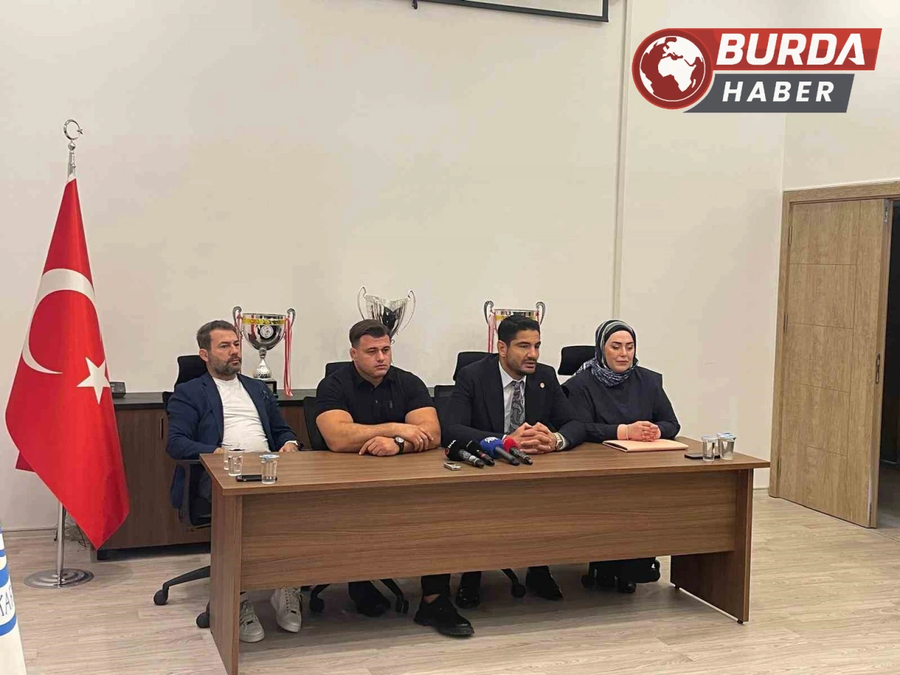 Milli Güreşçi Rıza Kayaalp'in 4 Yıl Men Cezası İptal Edildi