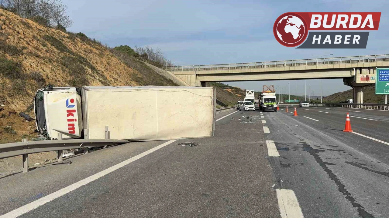 Kuzey Marmara Otoyolu'nda Zincirleme Kaza: Kamyon Sürücüsü Yaralandı