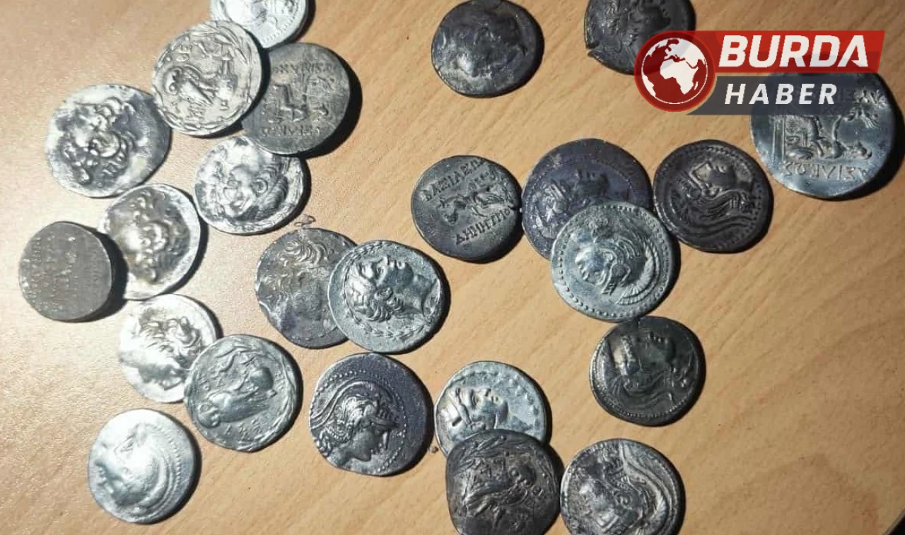 Türkiye'den Bulgaristan'a Kaçak Antik Sikke Taşıyan Sürücü Yakalandı