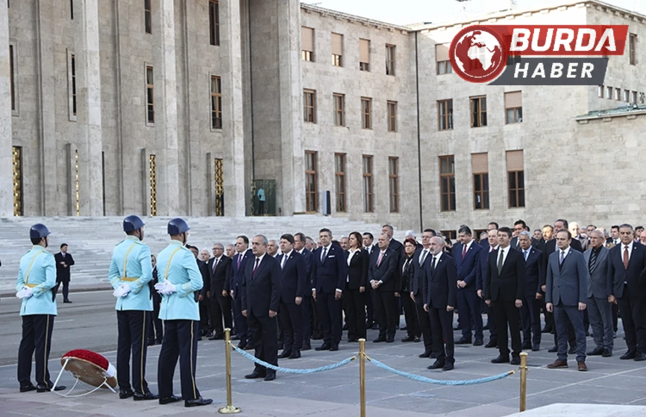Türkiye Büyük Millet Meclisi'nde 10 Kasım Anma Töreni Gerçekleştirildi