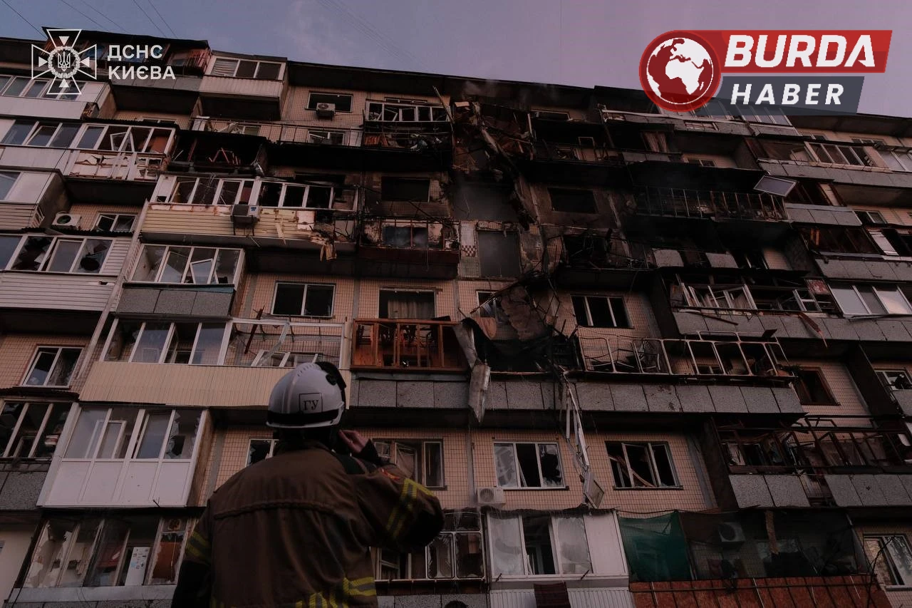 Rusya'nın Kiev'e Yaptığı Saldırıda 3 Ölü, 26 Yaralı