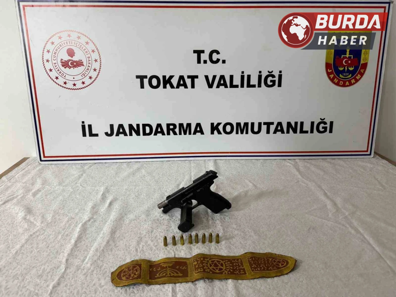 Tarihi Eser Kaçakçılığı Operasyonu: Kemer ve Küp Ele Geçirildi