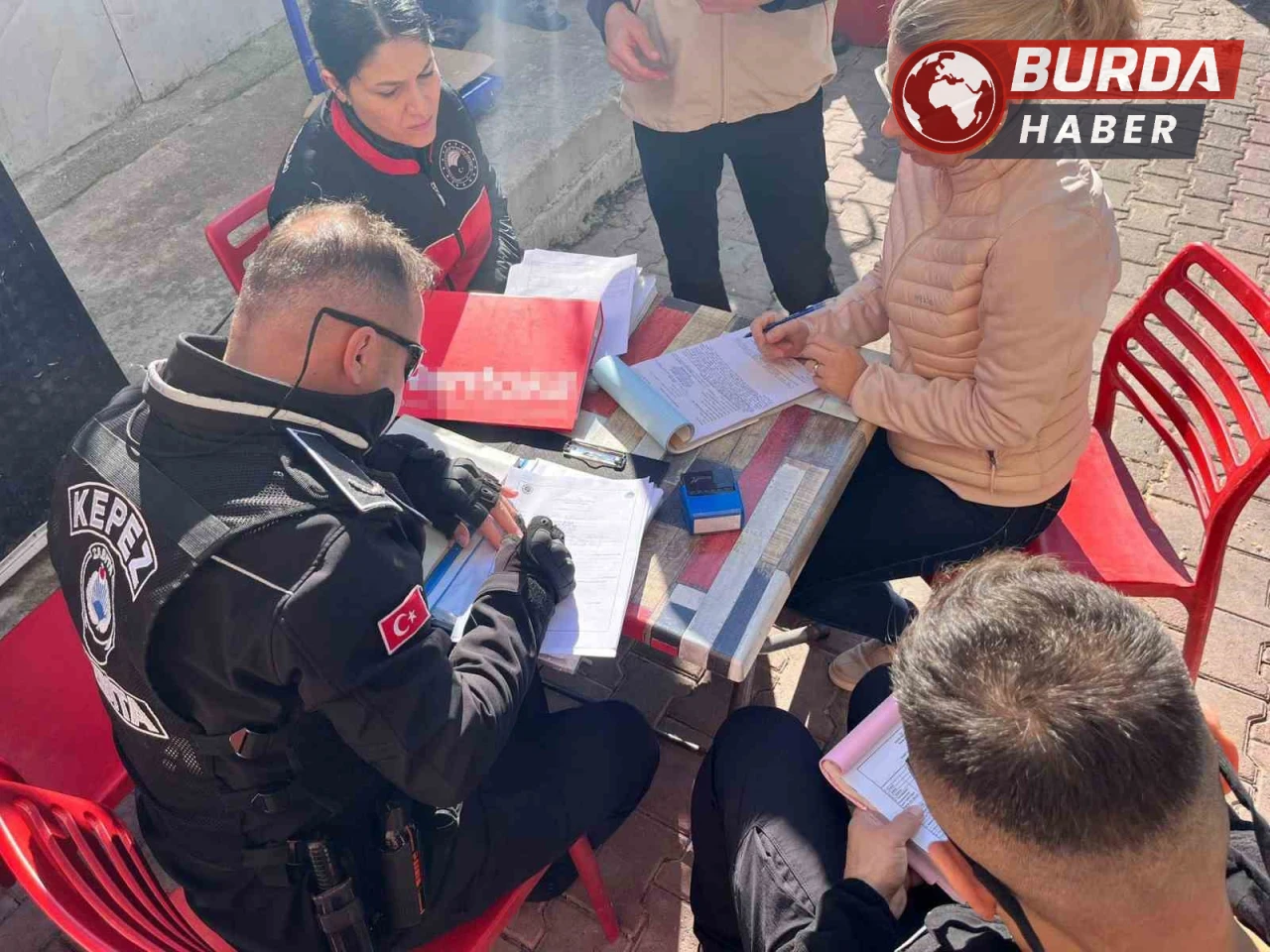 Antalya'da Gıda Denetiminde 574 Kilo Bozuk Gıda İmha Edildi