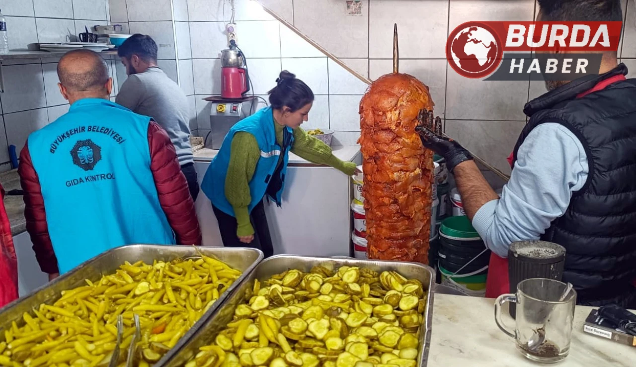 Diyarbakır'da 426 Kilo Son Kullanma Tarihi Geçmiş Ürün İmha Edildi