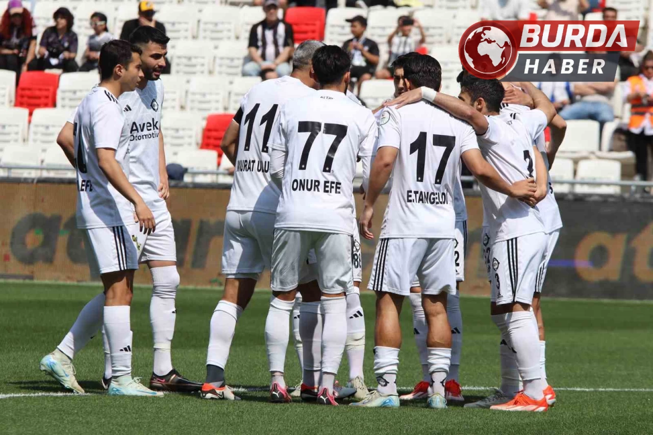 Altay’ın FIFA’daki bir dosyasından dolayı 6 puanı silindi.