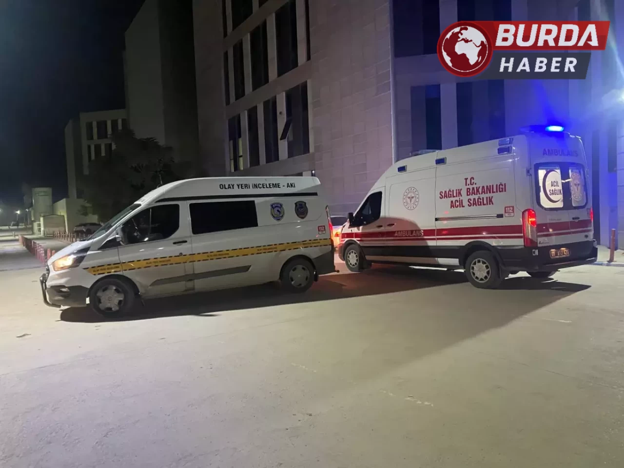 Beş çocuk annesi eşini bıçaklayarak katletti.