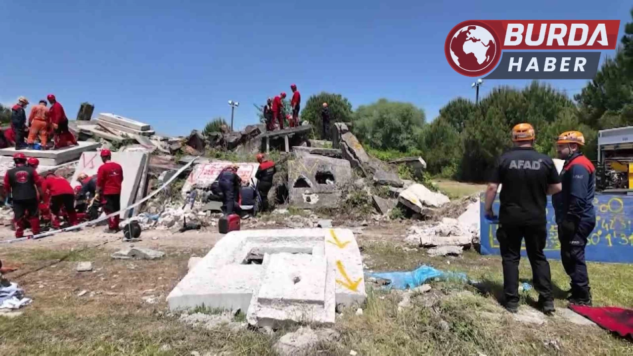 7.2’lik deprem senaryolu tatbikat: 13 ilden destek ekip geldi