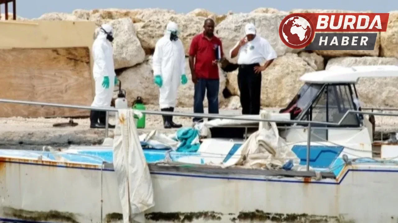 Kıyıya vuran teknenin içinde 11 adet ceset bulundu.