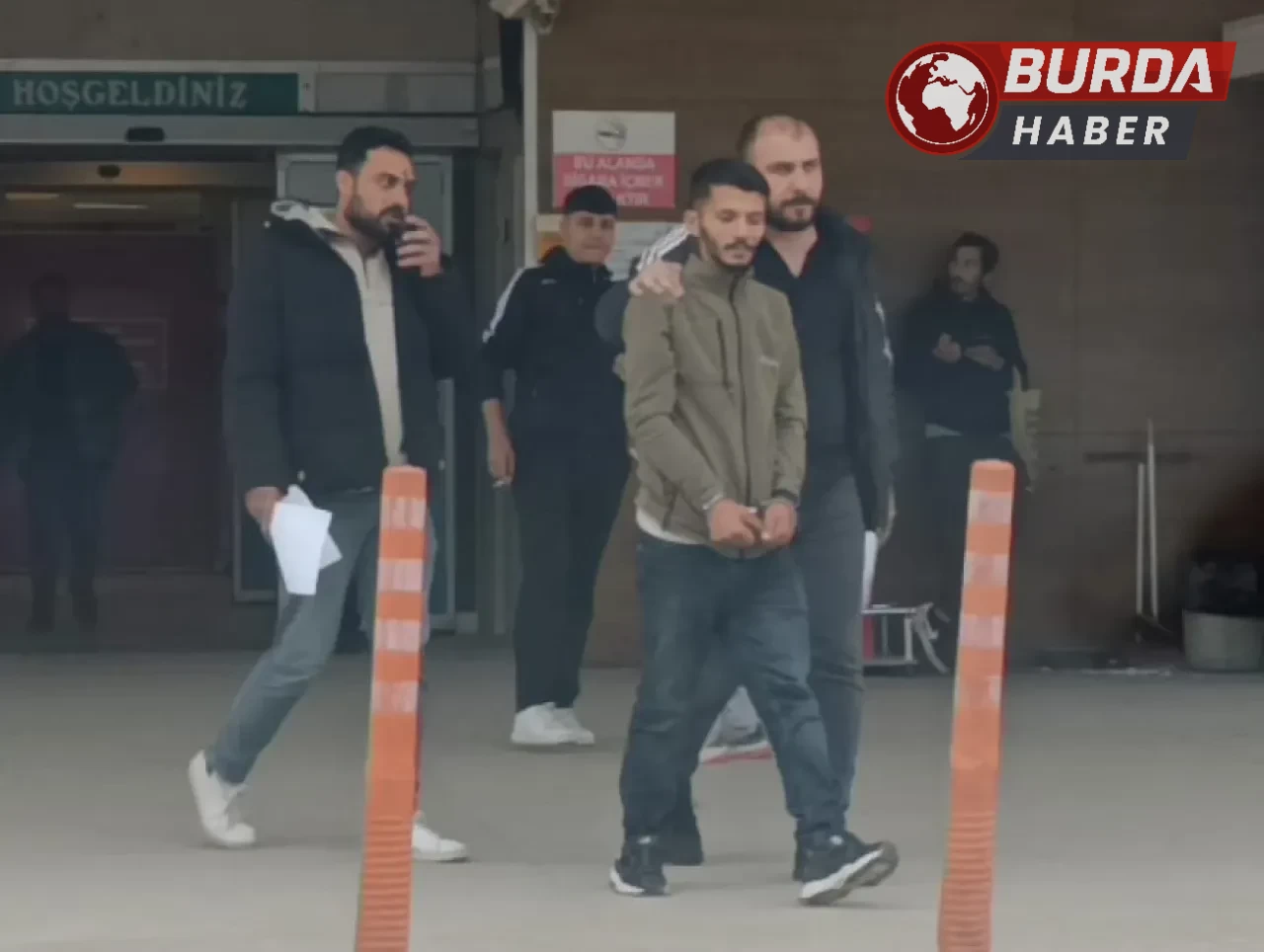 19 yaşındaki gencin 300 bin TL’sini alan dolandırıcı tutuklandı.