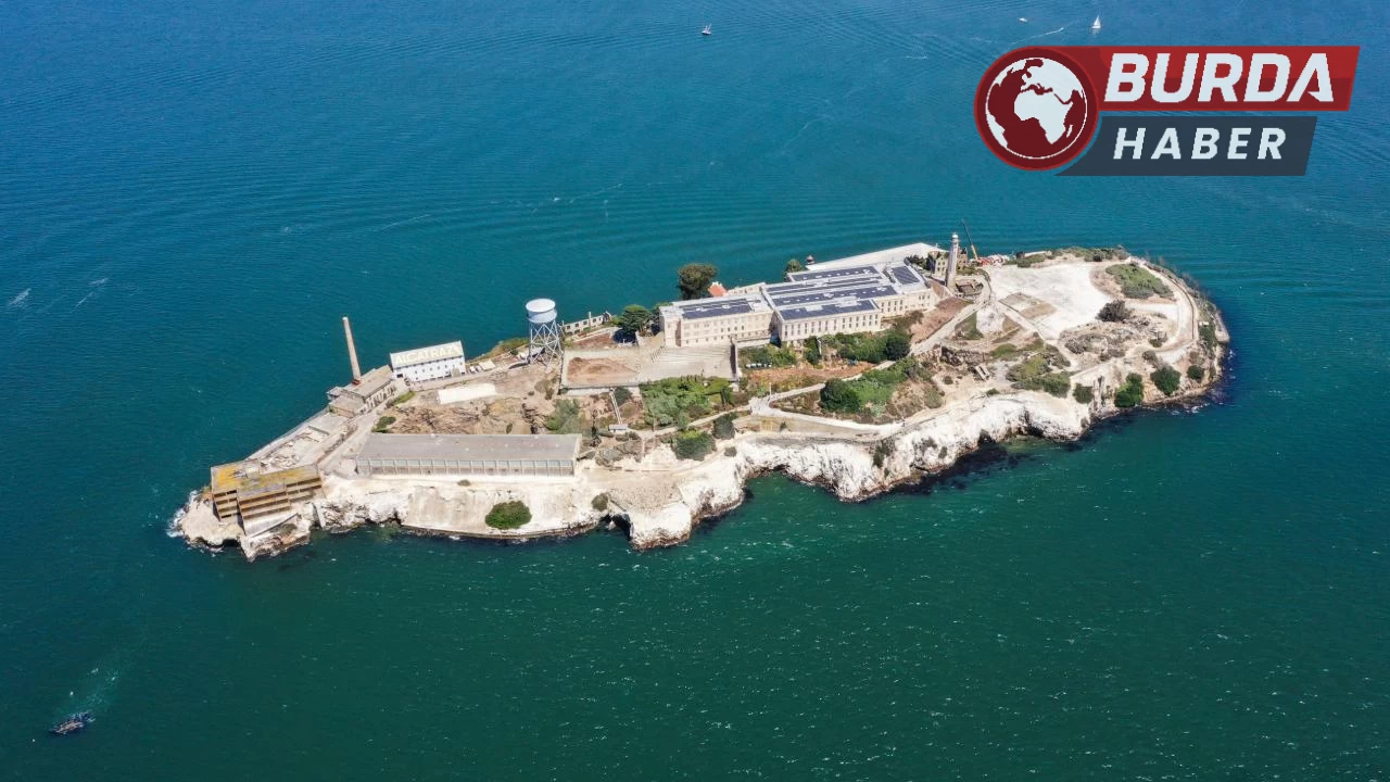 Trump, Alcatraz’ın yeniden açılması için talimat verdi.