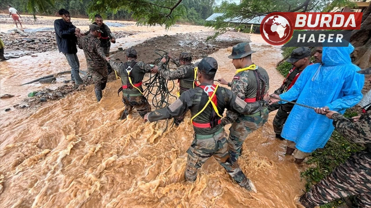 Hindistan’da sel ve toprak kayması: 34 kişi öldü