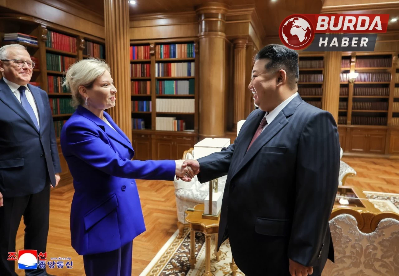 Kuzey Kore lideri Jong-un, Rus Bakan Lyubimova’yı ağırladı.
