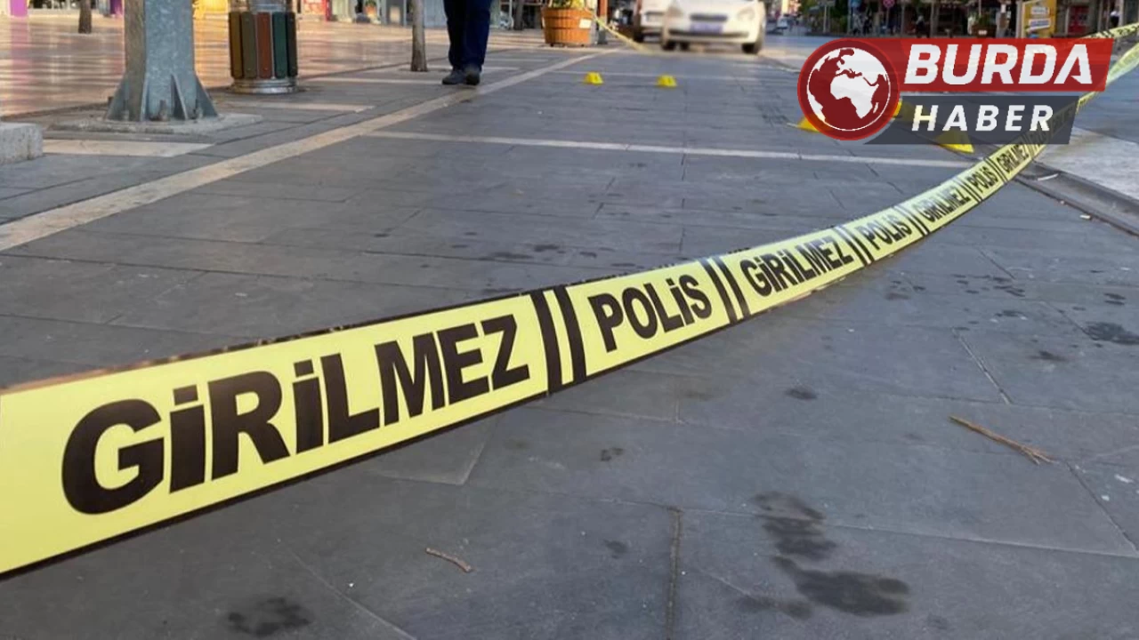 Van’da motosiklet ile minibüs çarpıştı: 2 kişi öldü