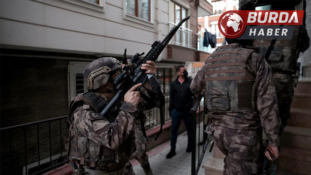 İstanbul merkezli terör operasyonlarında yakalanan 14 kişi tutuklandı