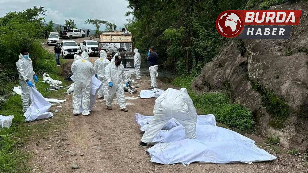 Meksika’da 6’sı kafası kesik halde 20 kişinin cesedi bulundu