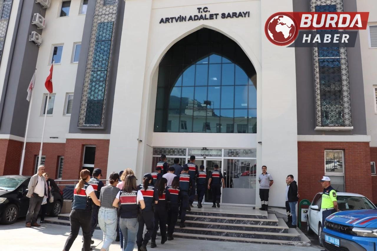 FETÖ’nün güncel yapılanmasına yönelik 5 ilde eş zamanlı operasyon!
