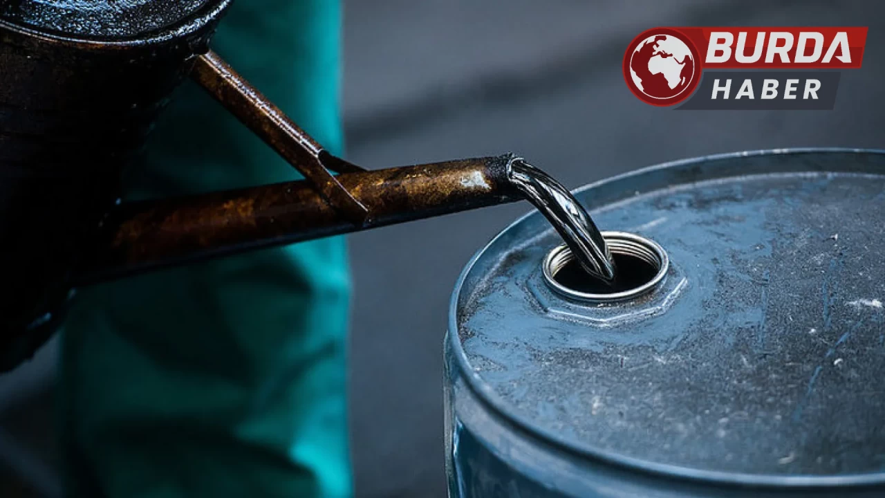 Endonezya’da kaçak petrol kuyusunda yangın: 3 ölü