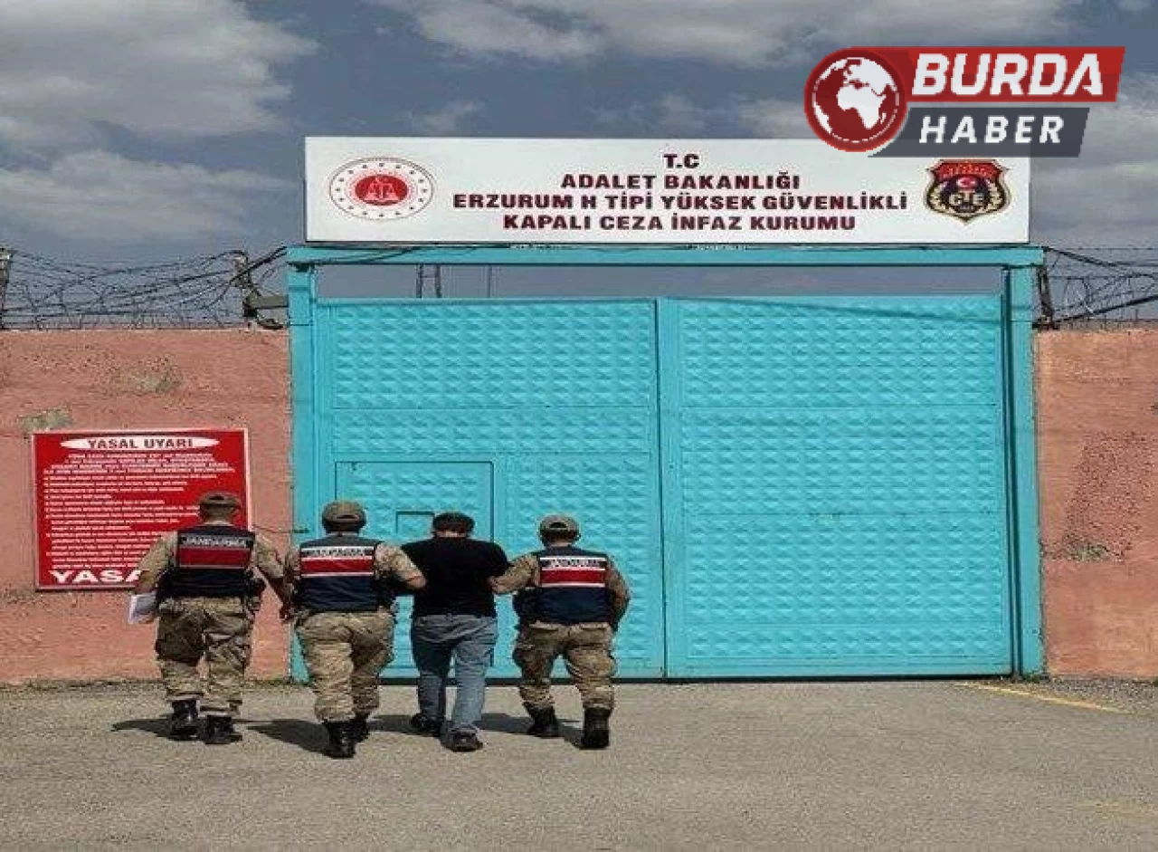 Erzurum'da FETÖ/PDY üyesi samanlıkta yakalandı.