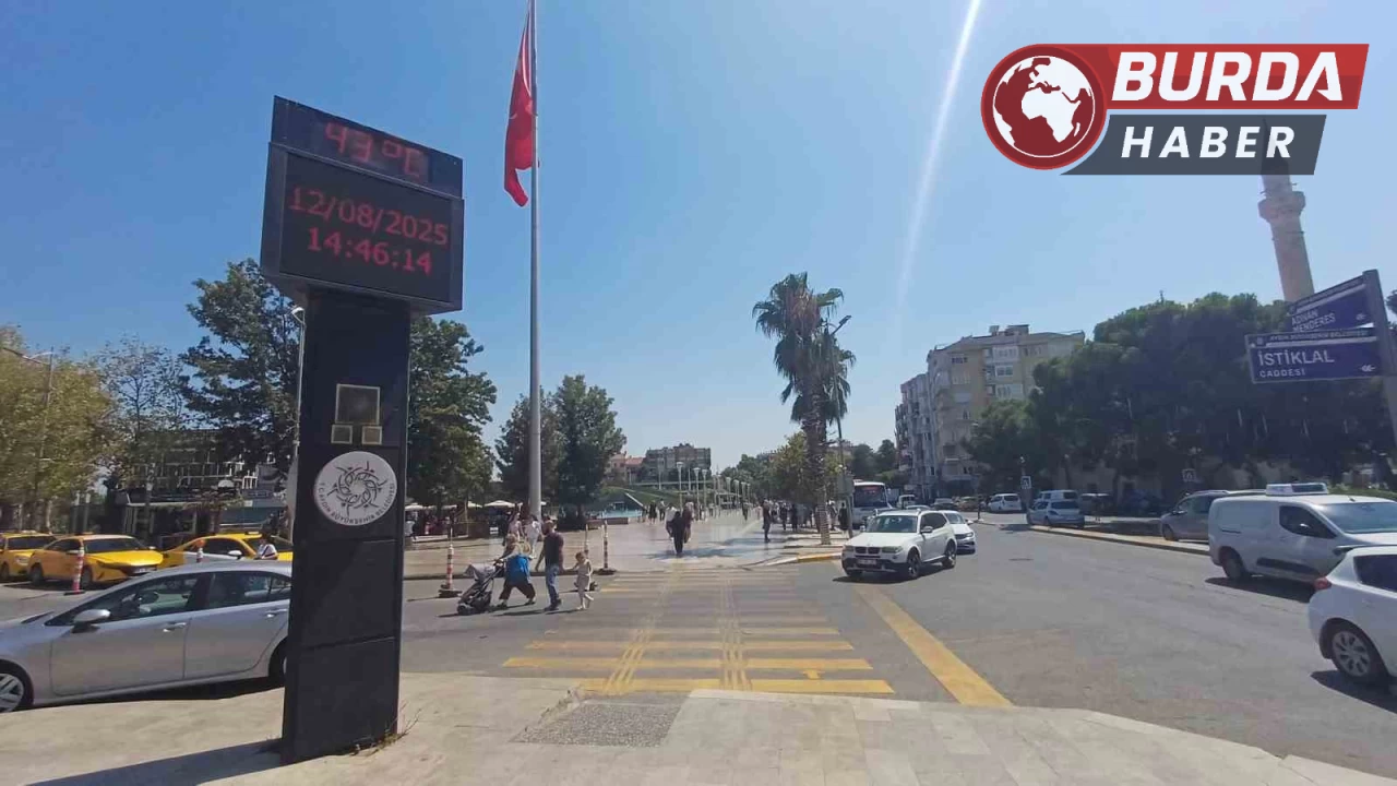 Aydın’da hissedilen sıcaklık neredeyse 50 dereceye ulaştı.