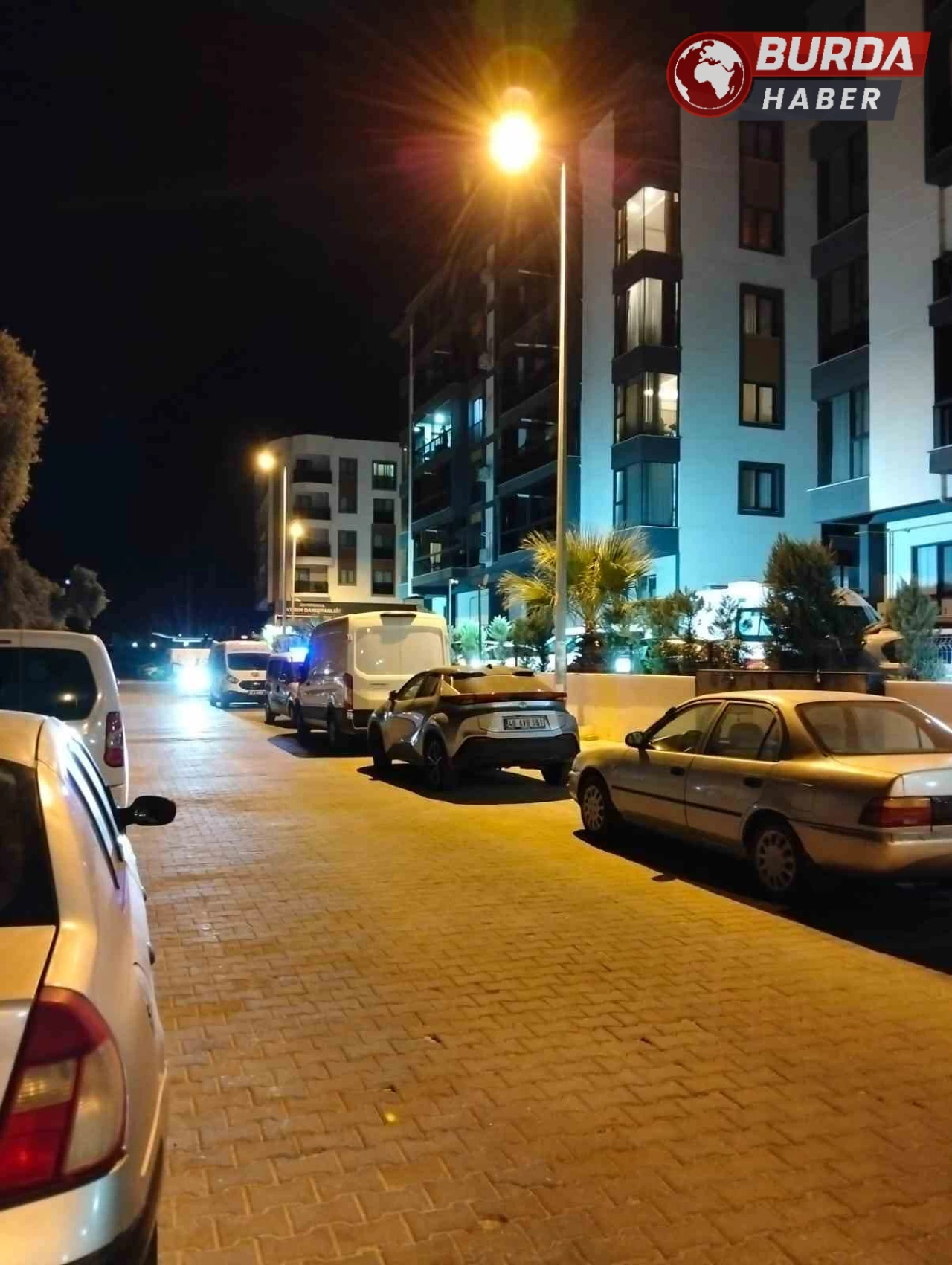 Milas’ta 2 çocuk annesi 43 yaşındaki kadın evinde ölü bulundu.