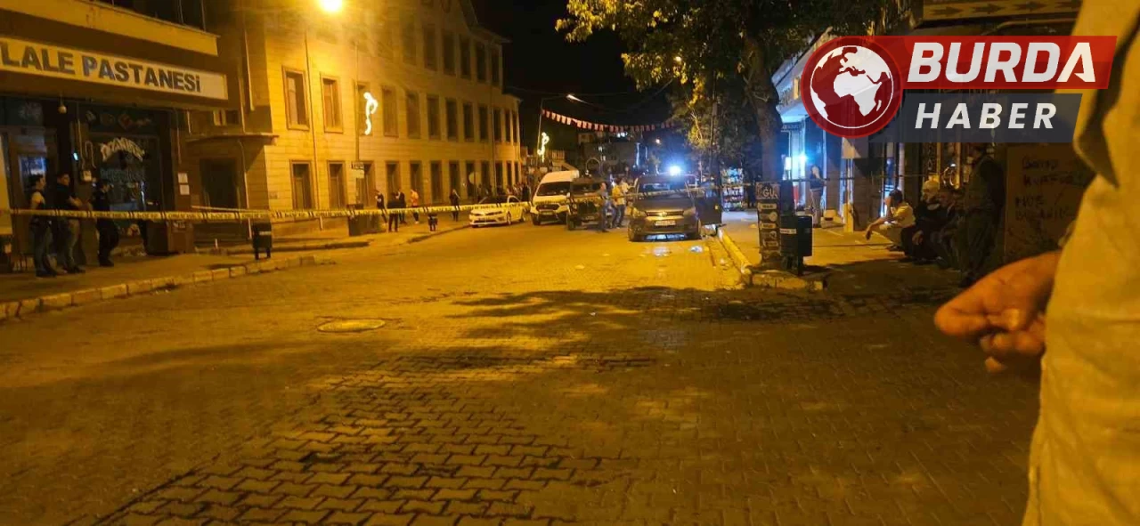 Muş’ta iş yerine silahlı saldırı: 2 kişi hayatını kaybetti.