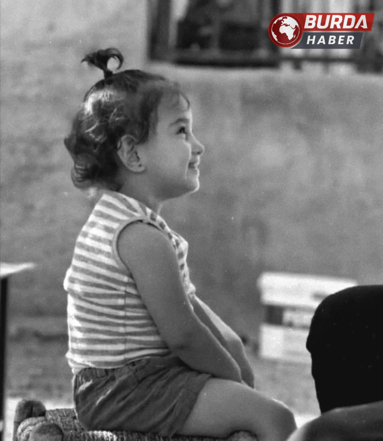 2 yaşındaki çocuk, kamyonetin altında kalarak can verdi.
