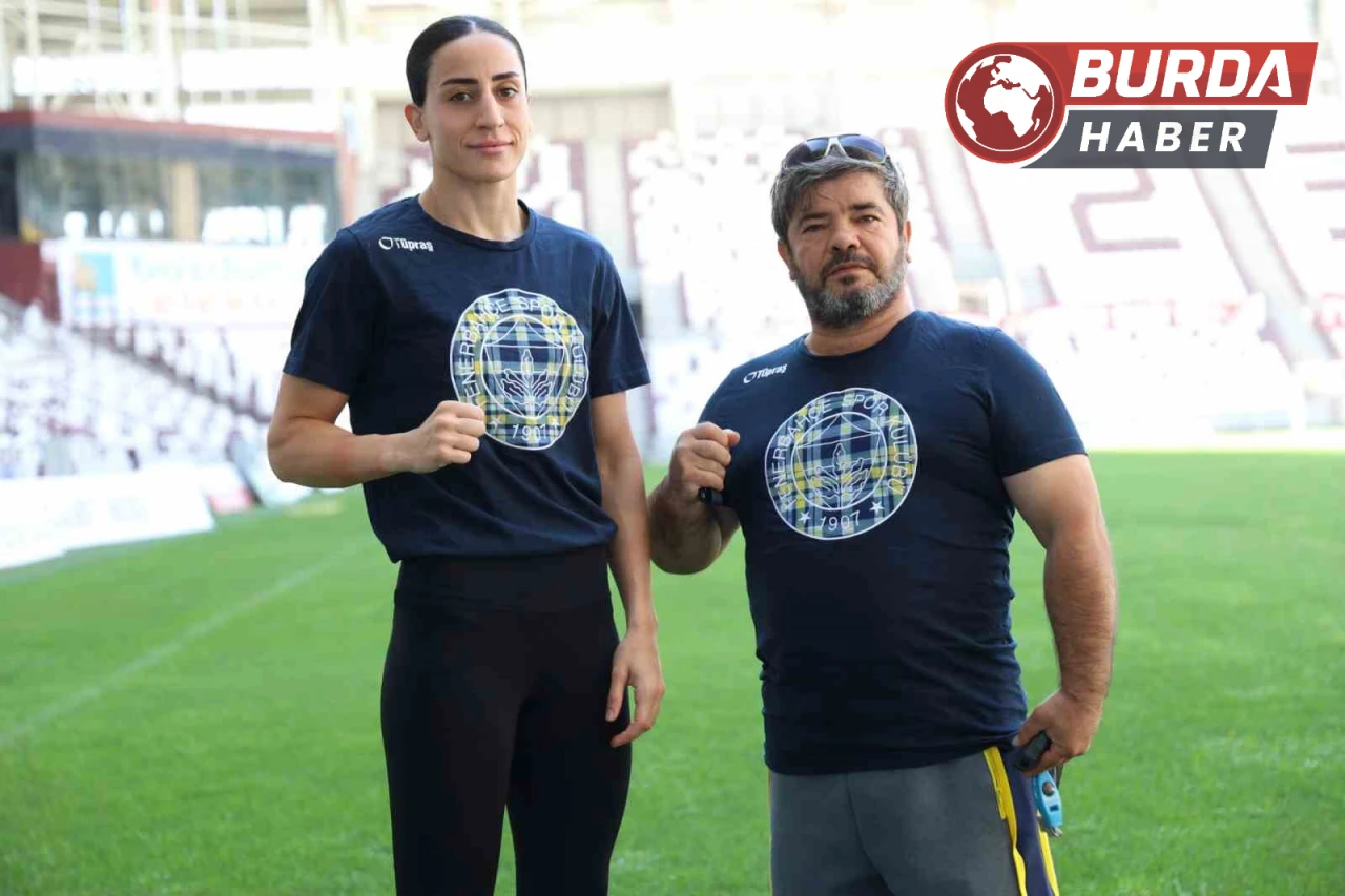 Milli boksör Gizem Özer, dudağındaki uçuktan dolayı diskalifiye edildi