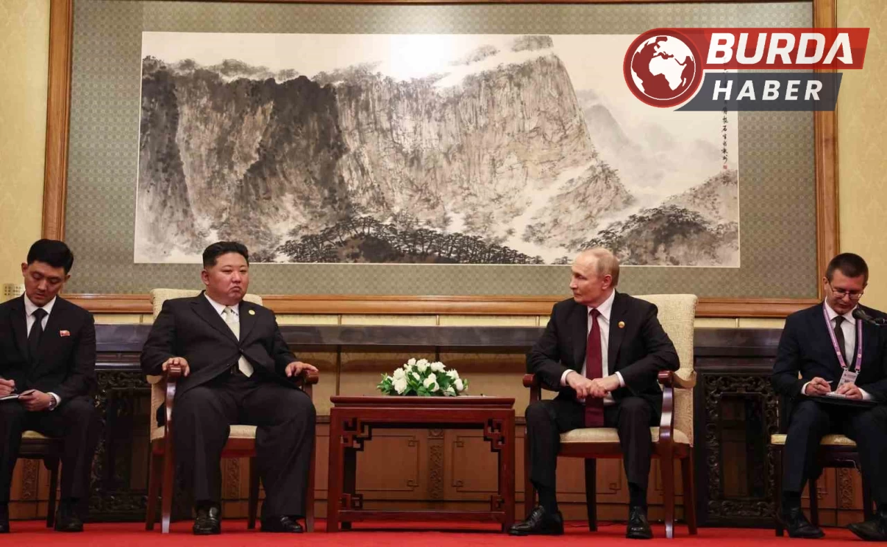Rusya Devlet Başkanı Putin, Kuzey Kore lideri ile bir araya geldi