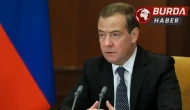 Dmitry Medvedev'den ABD Başkanı Trump'a "geveze barış elçisi"