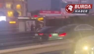 Küçükçekmece'de Metrobüsün Motor Kısmında Yangın Çıktı
