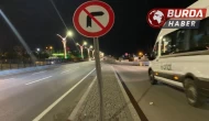 Ankara’da motosiklet trafik levhasına çarptı,2 kişi hayatını kaybetti.
