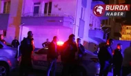 Polisi arayıp, "Bizi dövüyorlar" diye polisleri şikayet ettiler.