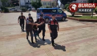 Aydın’da tartıştığı akrabasını tornavida ile öldürdü.