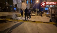 Burdur'da kapı önündeki kavga cinayetle sonuçlandı.