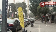 Iğdır’da etkili olan şiddetli fırtına hayatı olumsuz etkiledi.