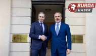 Hakan Fidan, İrlanda Başbakan Yardımcısı Harris ile görüştü.