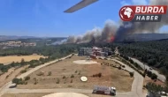 Çanakkale’de tarım arazisinde başlayan yangın ormana sıçradı.