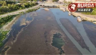 Beyşehir Gölü’nde sular çekildi, yeni adalar gün yüzüne çıktı.