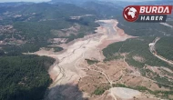 Bursa’nın iki barajdan birisi olan Nilüfer Barajı tamamen kurudu.
