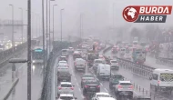 İstanbul'da Kar Trafiği Aksattı, Trafik Yoğunluğu Yüzde 51'e Ulaştı